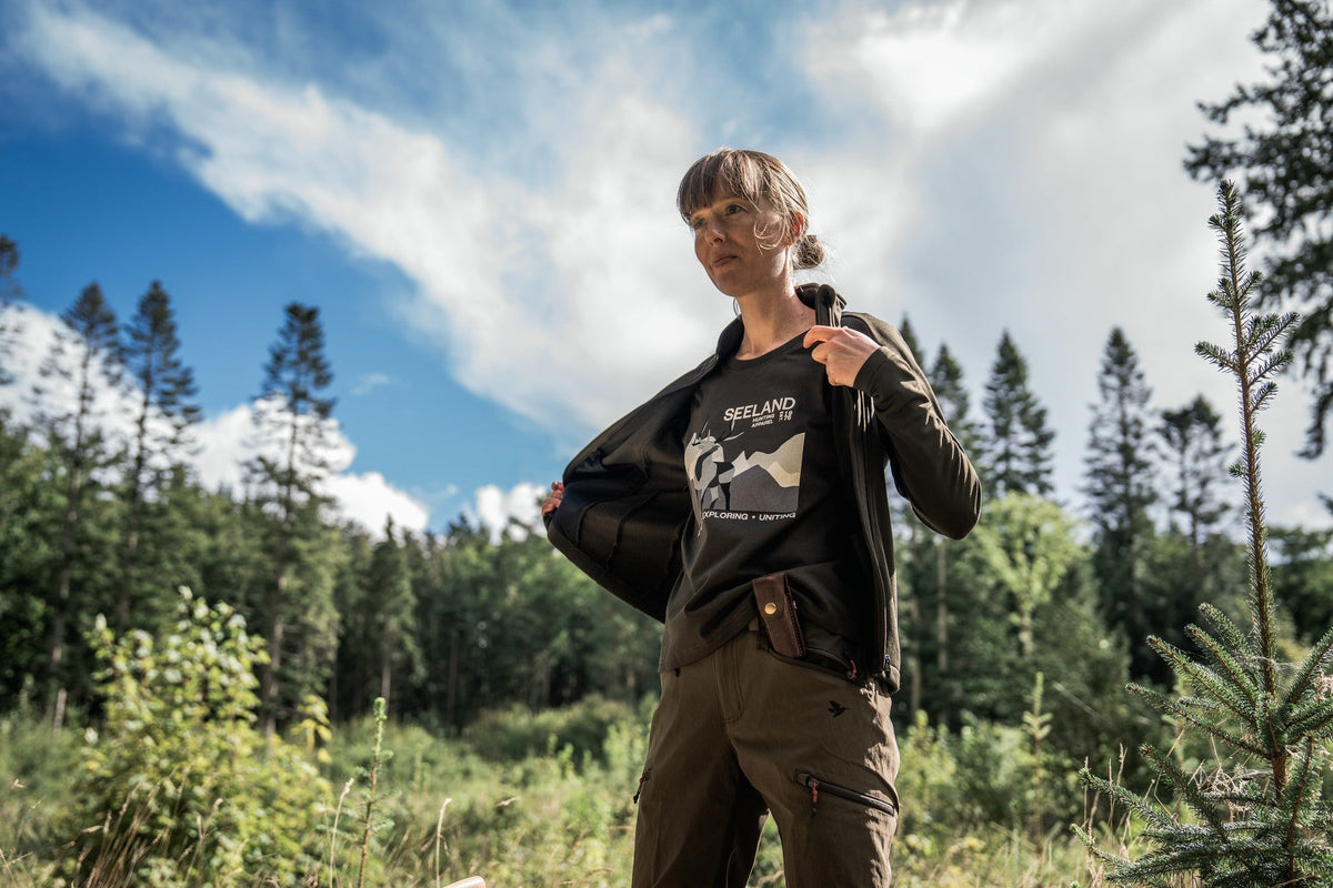 Sadie T-skjorte Pine Green – Seeland