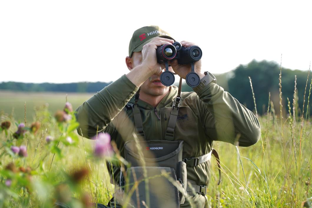 Bæresele for kikkert – Hikmicro