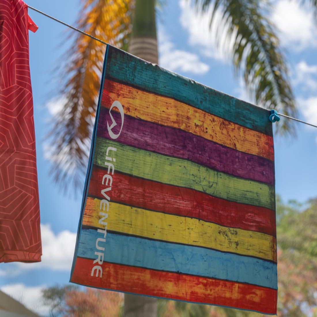 Resirkulert SoftFibre turhåndkle, Striped P – Life Venture