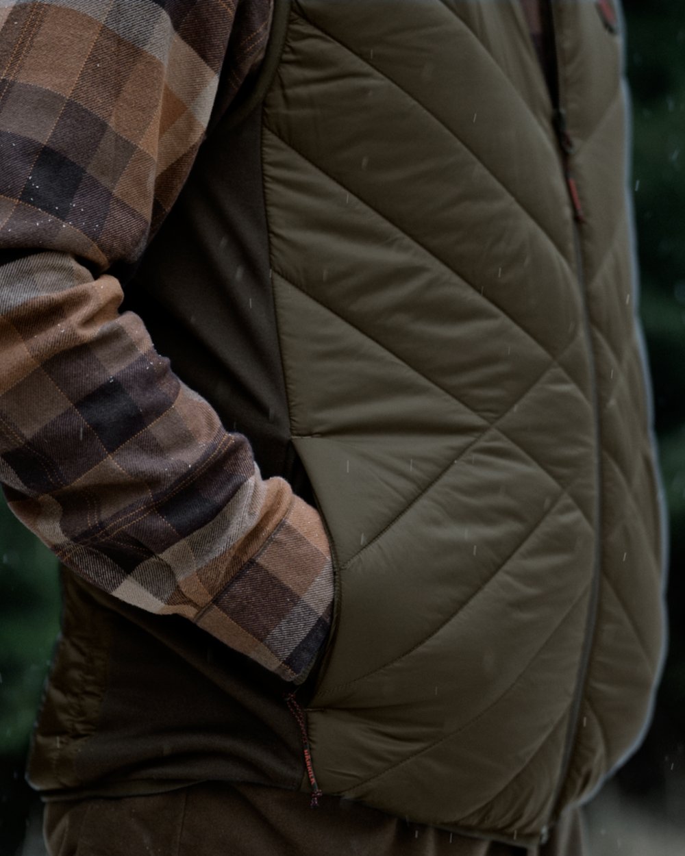 Heat Isolert Vest - Willow Green/Shadow Brown – Härkila