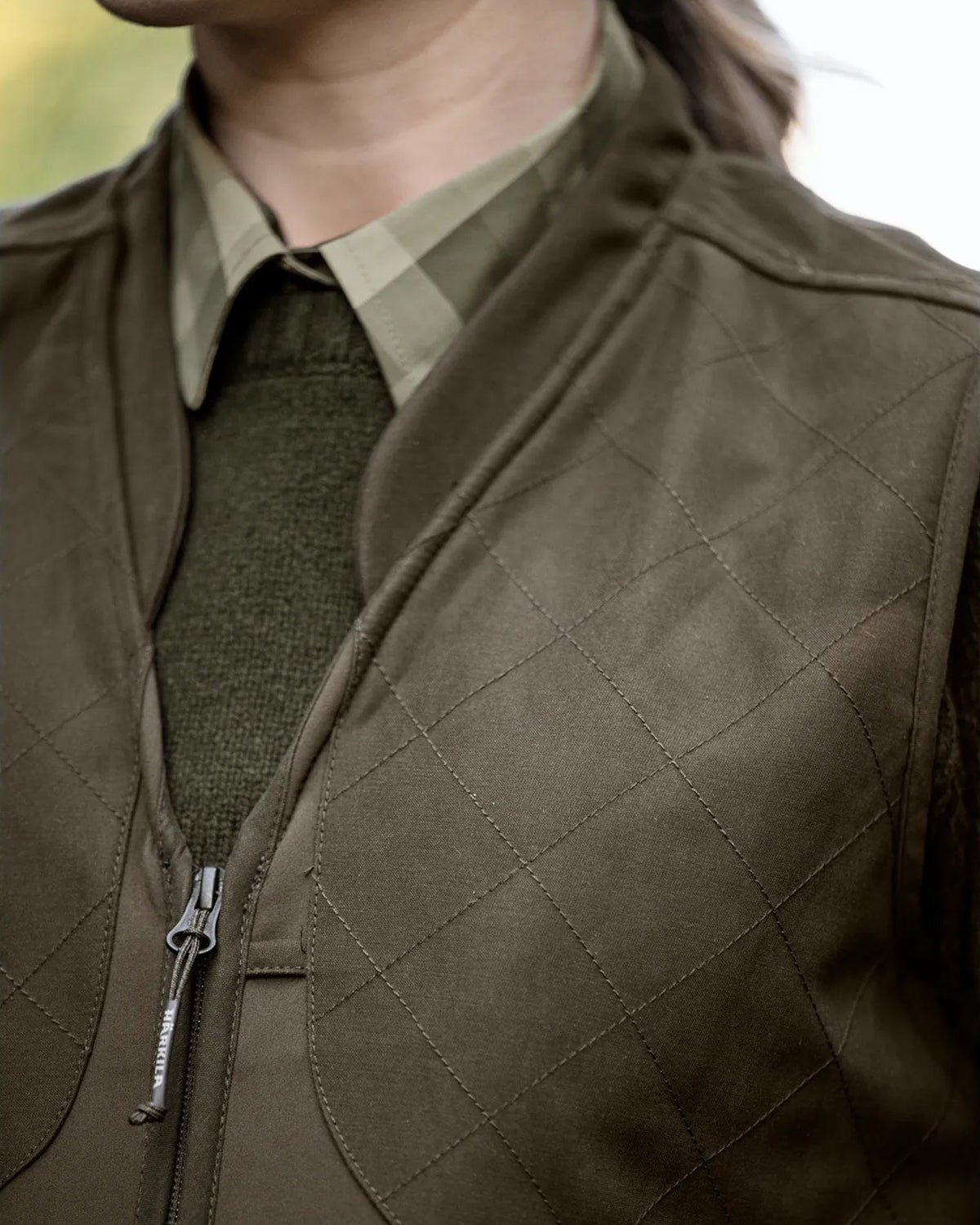 Skye skydeveste W - Willow green/Shadow brown - Härkila