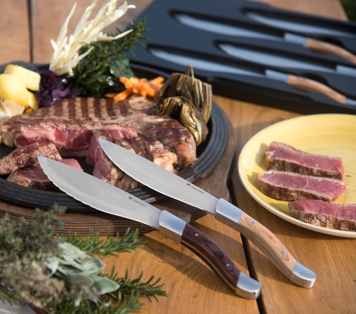 ANGUS Biffkniver Lyst Tre – Legnoart
