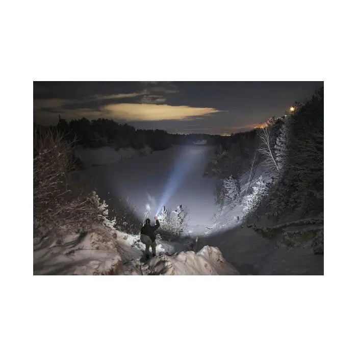 Predator Pro Max Lommelykt 3000 LM Hvit – Armytek