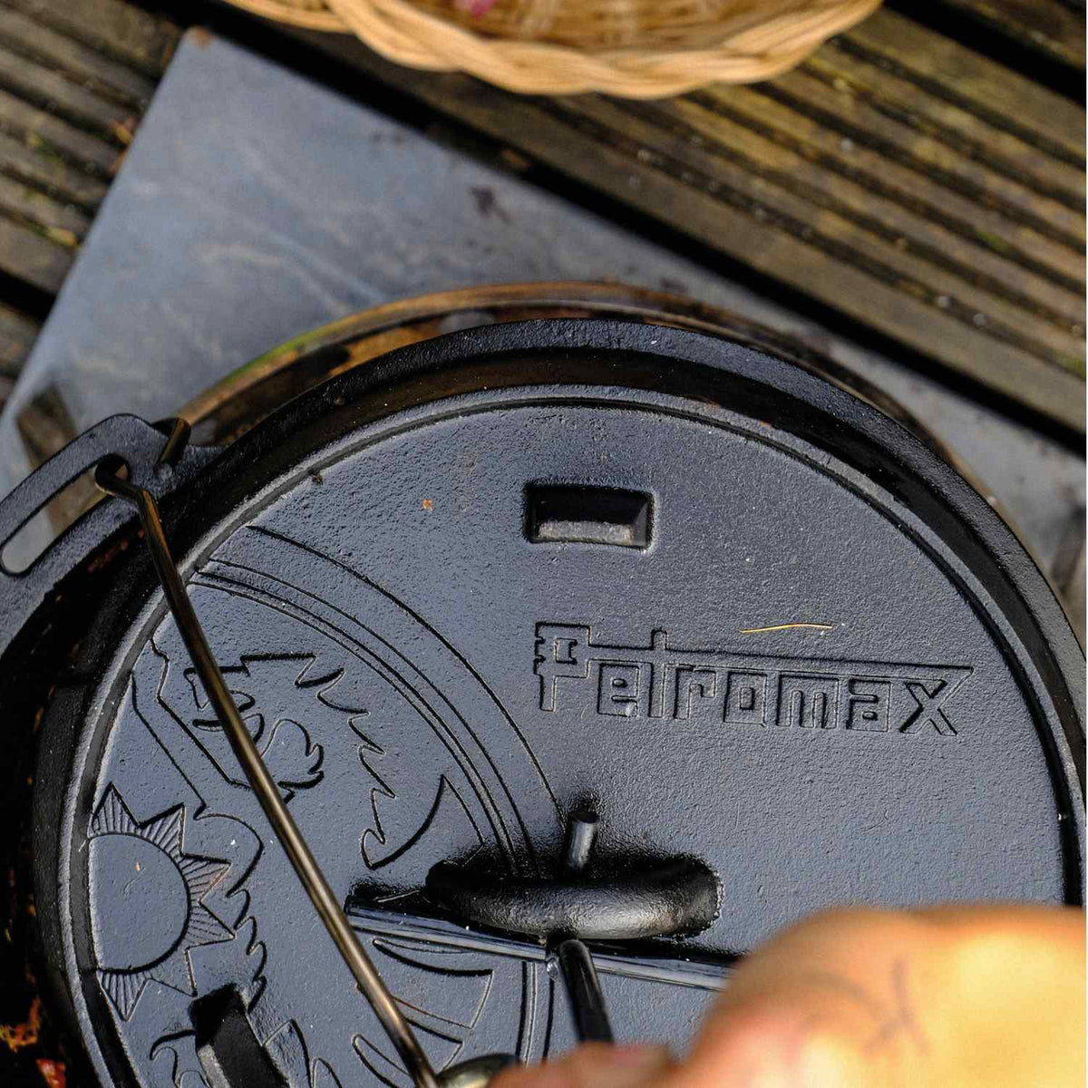 Petromax Dutch Oven ft12 med ben – 10,8 L støpejernsgryde