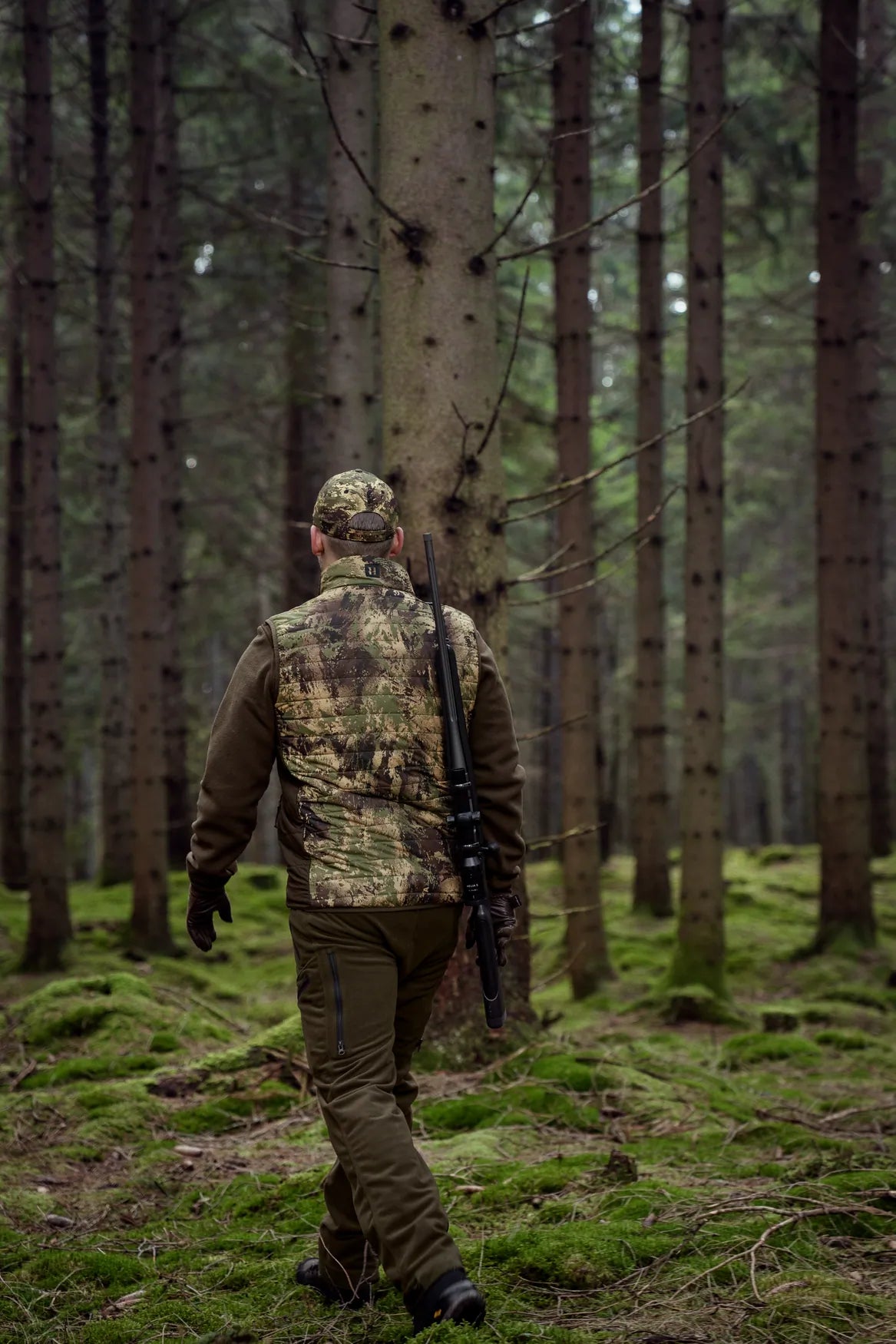 Deer Stalker - Camo vendbar pakkbar vest Willow Green/AXIS MSP®Forest – Härkila