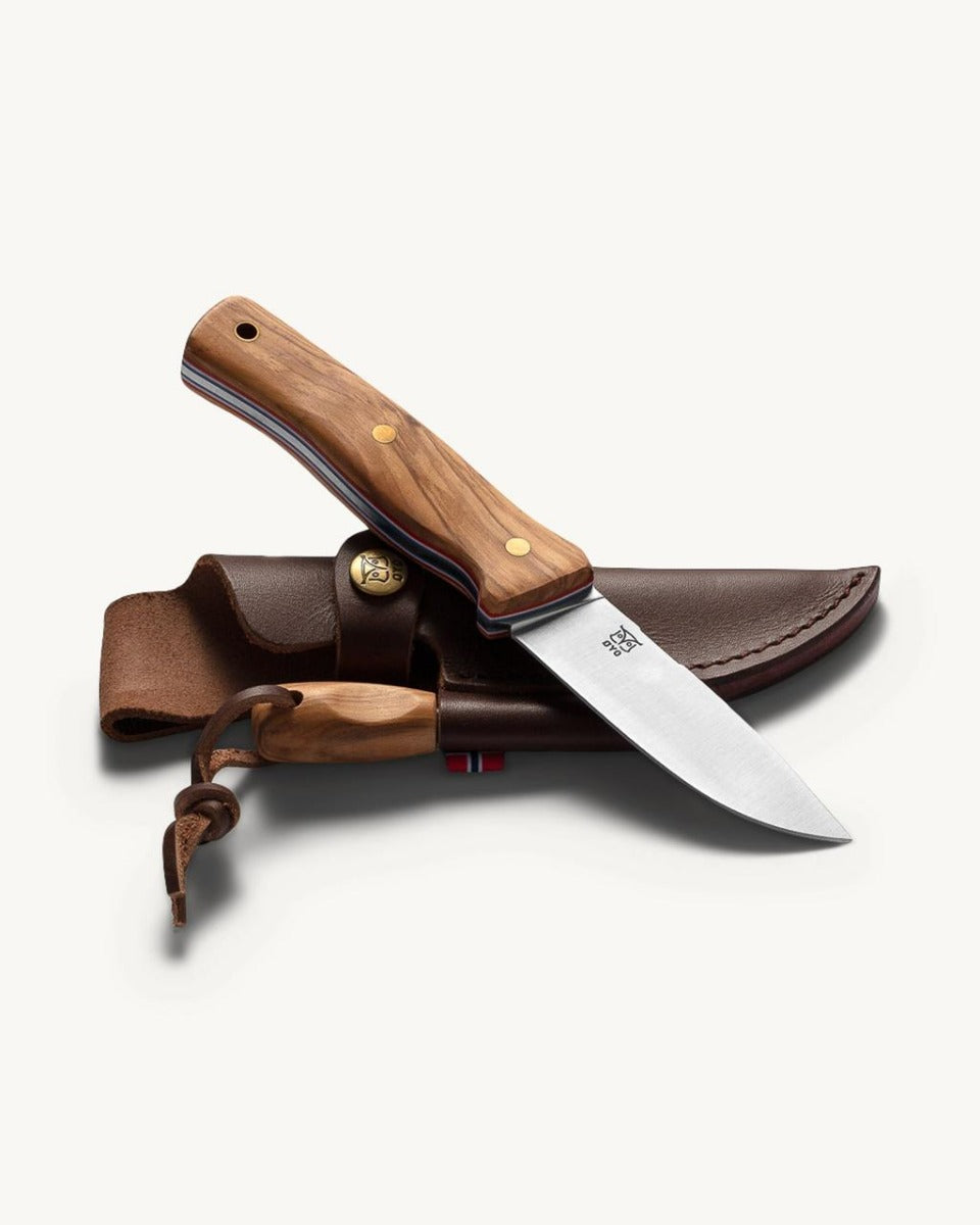 FEMUNDEN Kniv + Tændstål Med Etui – Øyo