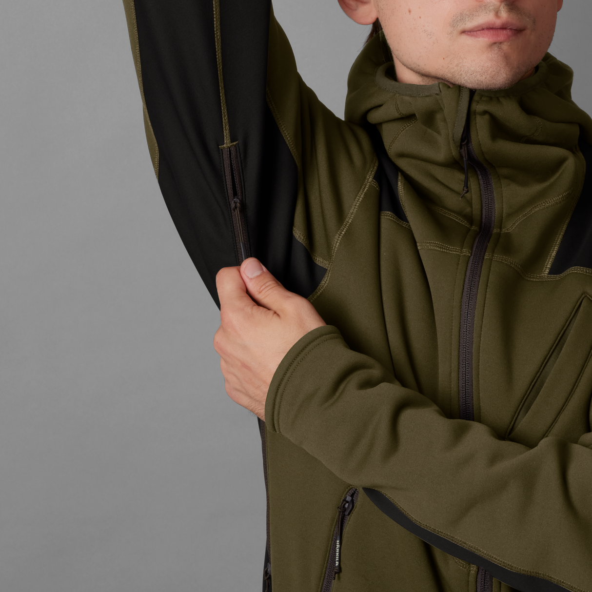 Deer Stalker – Fleece hettegenser Willow Green/Shadow Brown – Härkila