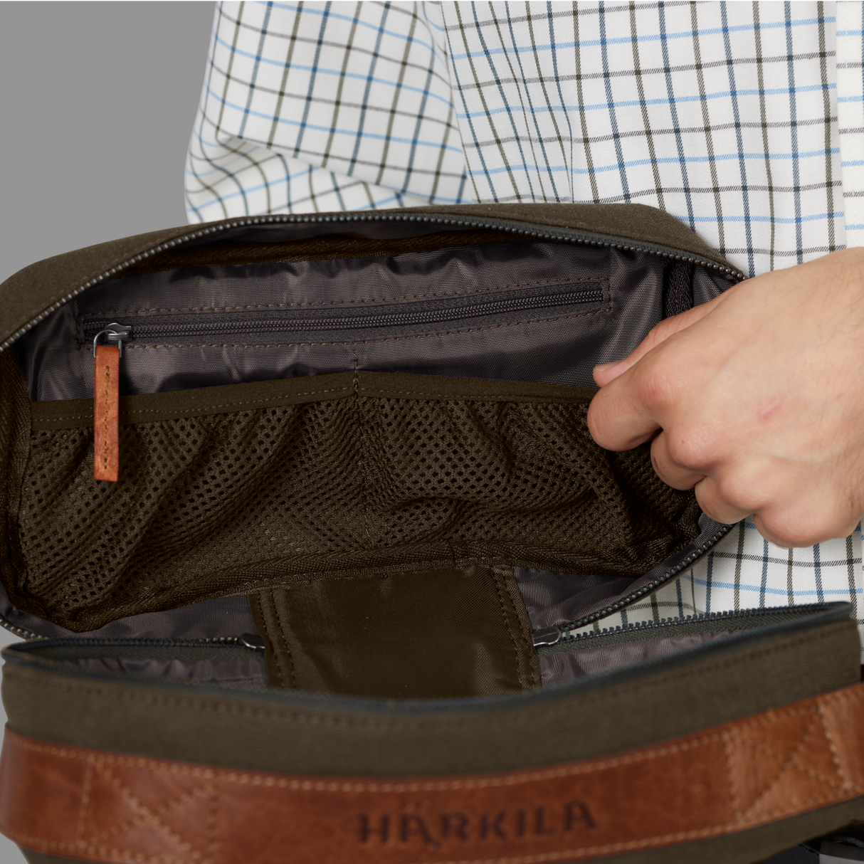 Toalettmappe Warm Olive – Härkila