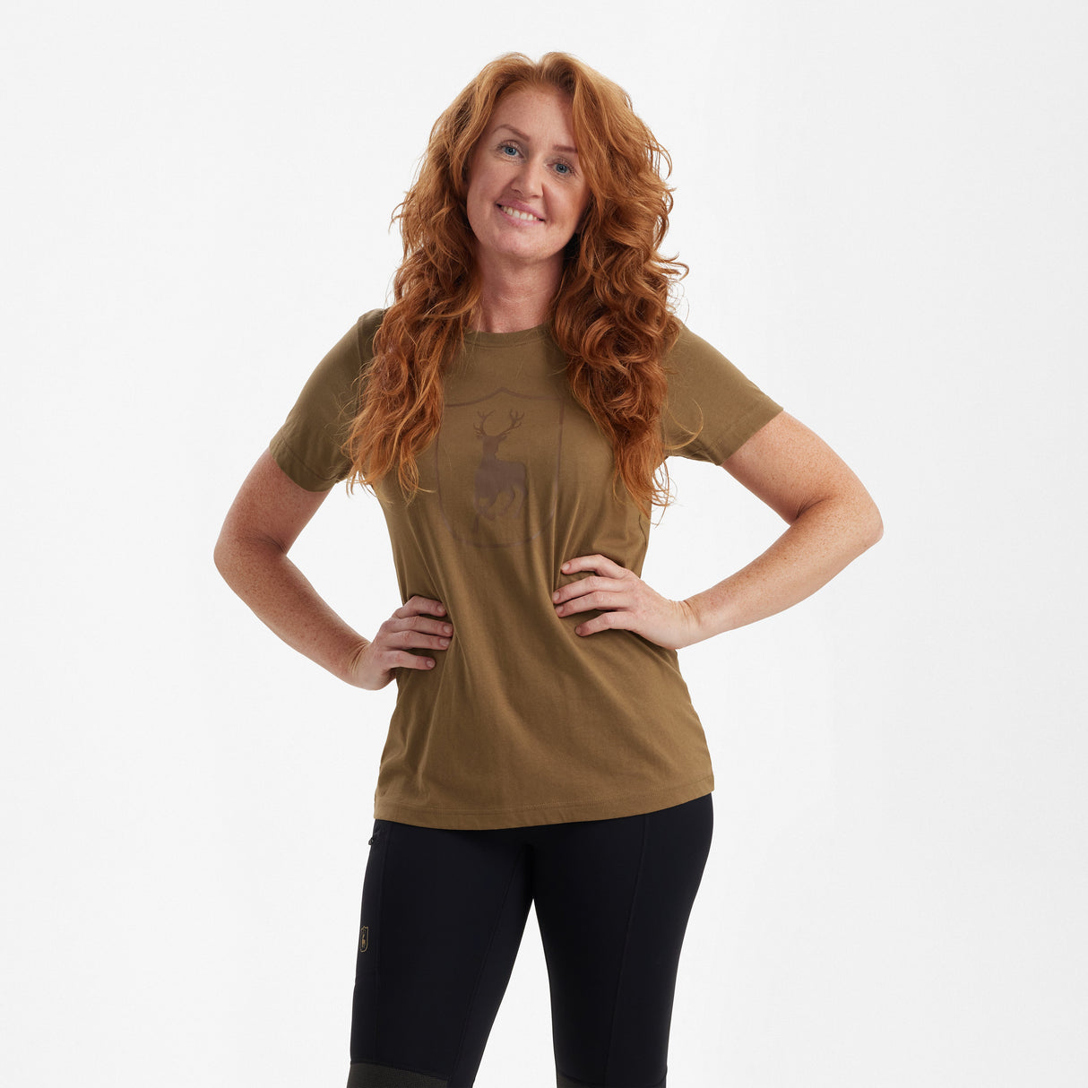 Dame T-skjorte med logo Butternut – Deerhunter