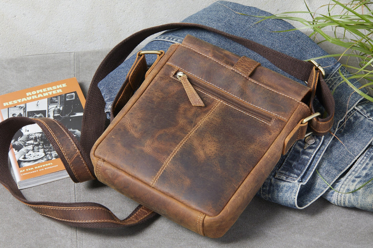 Hunter - Crossbody – Corium
