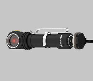 Armytek Wizard C2 WR Magnet USB – Hvit & Rød – 1100 lm & 230 lm – Armytek