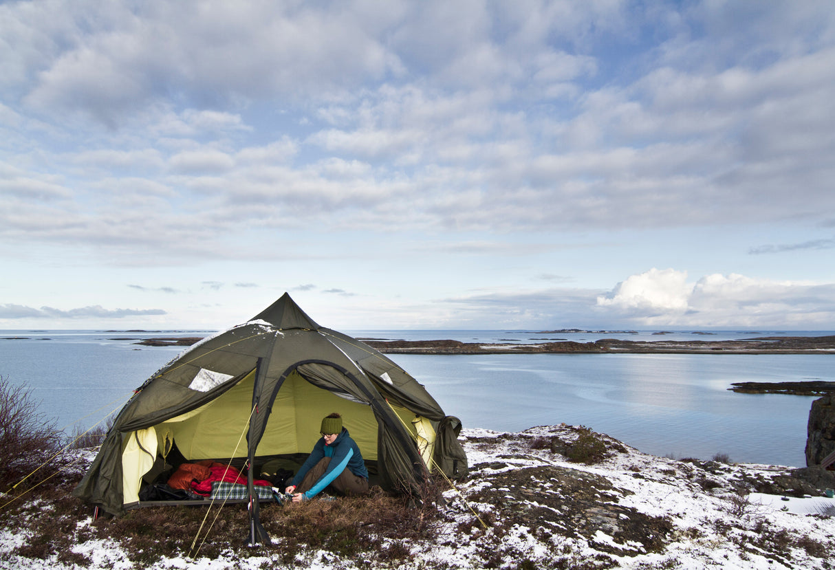 Varanger Dome 8-10 yttertelt inkl. stang – Helsport