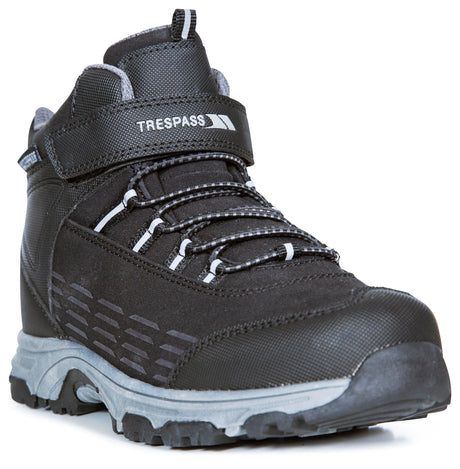 Harrelson - Black - Trespass