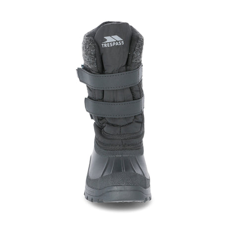 Strachan II - Black - Trespass